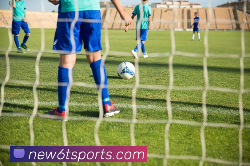 曼联球迷热议阿莫林连胜35场卡里克仅需两场表现引发讨论